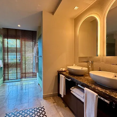 Mavilu Luxury Отель