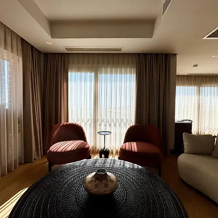 Отель Mavilu Luxury *