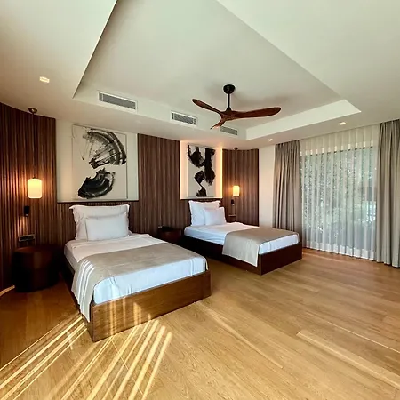Отель Mavilu Luxury