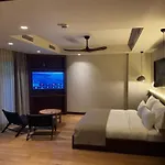 Mavilu Luxury *