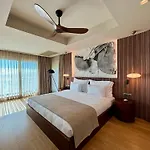 Mavilu Luxury Hotel
