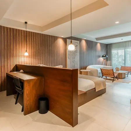 מלון Mavilu Luxury